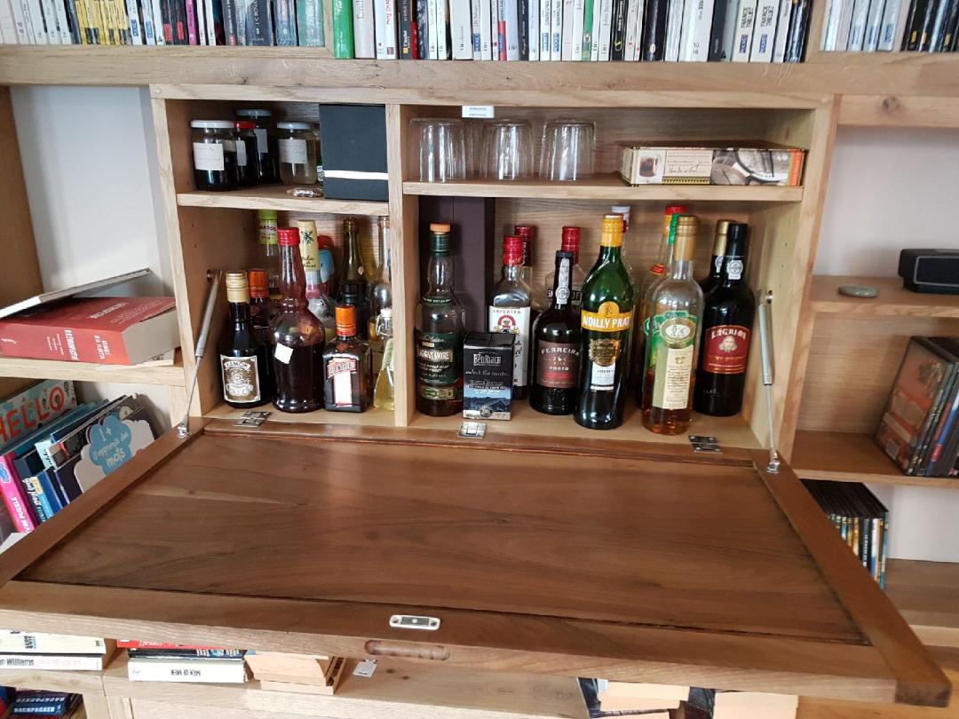 bibliothèque sur-mesure_meuble bar