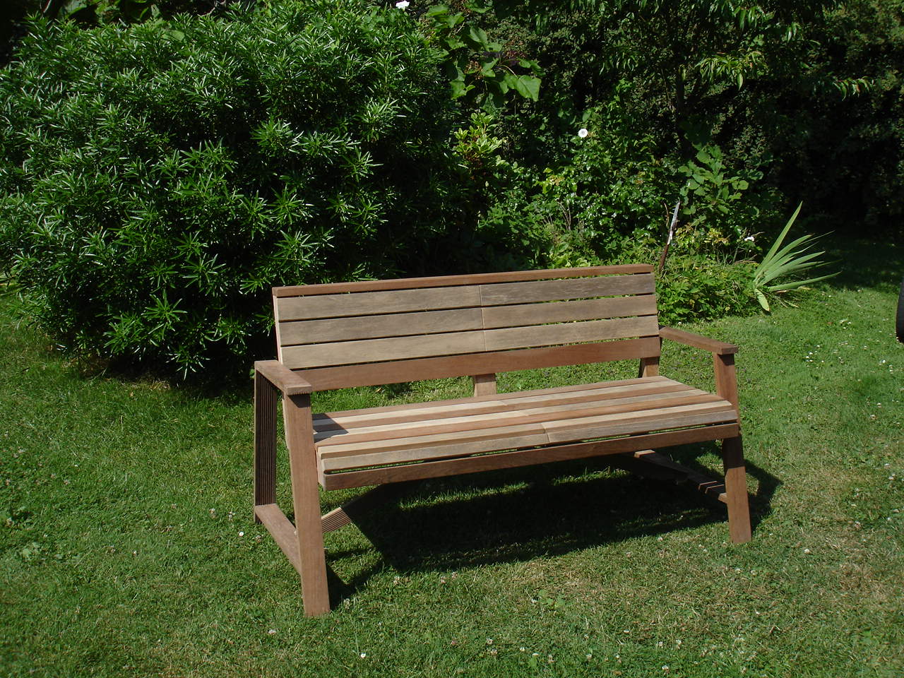 Banc de jardin