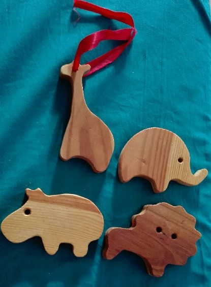 Figurines réalisées par Chouch à partir des chutes de LaRefabrique