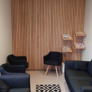 habillage mural en bois